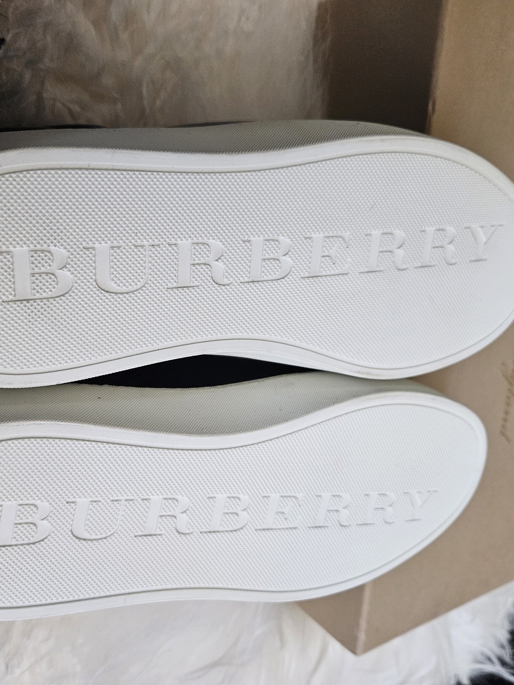 Burberry Black Quilted Leather High-Top Sneaker with White Sole - Picture 5 of 7